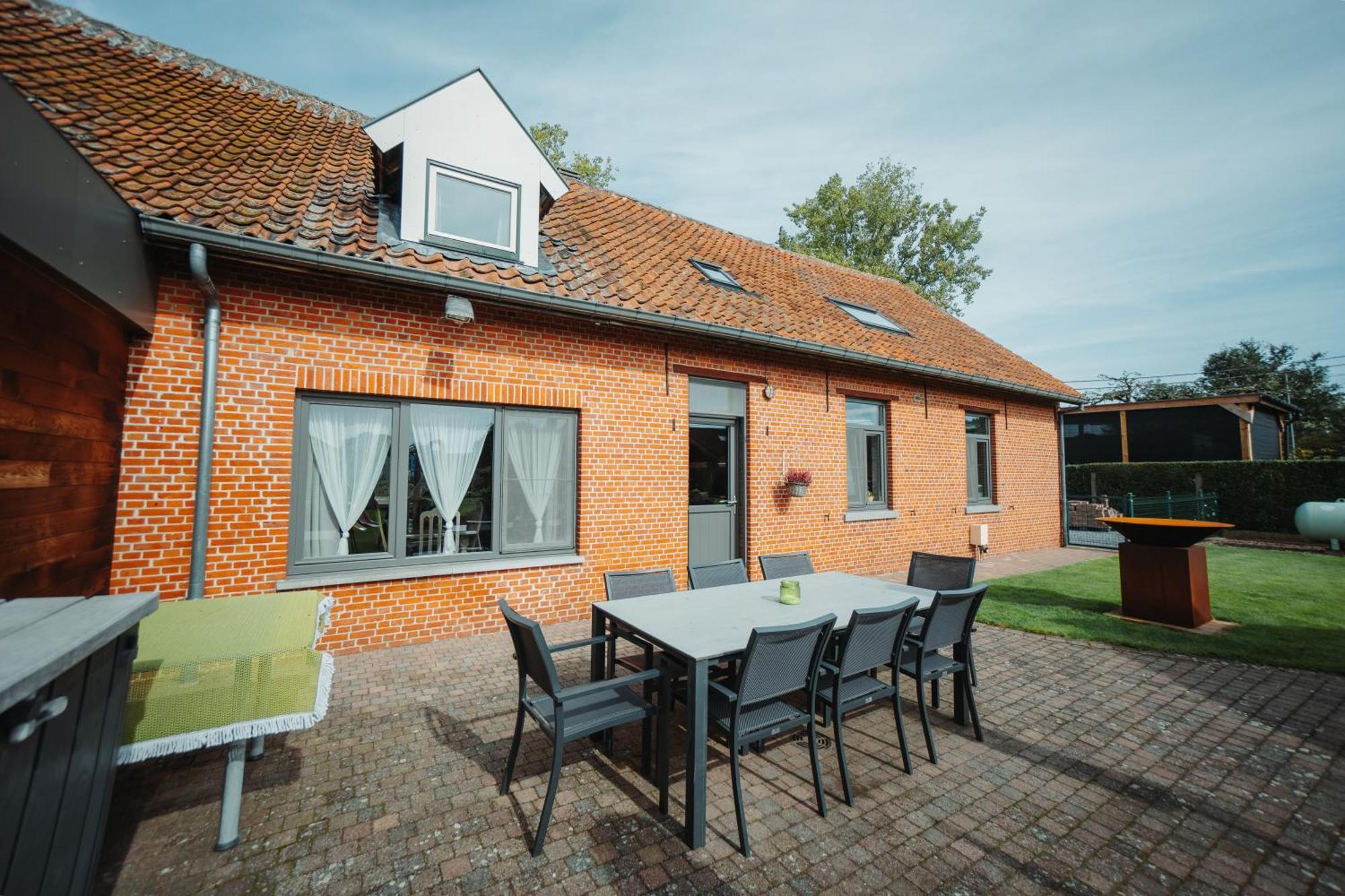 De Holsterhoeve Beringen Exterior photo